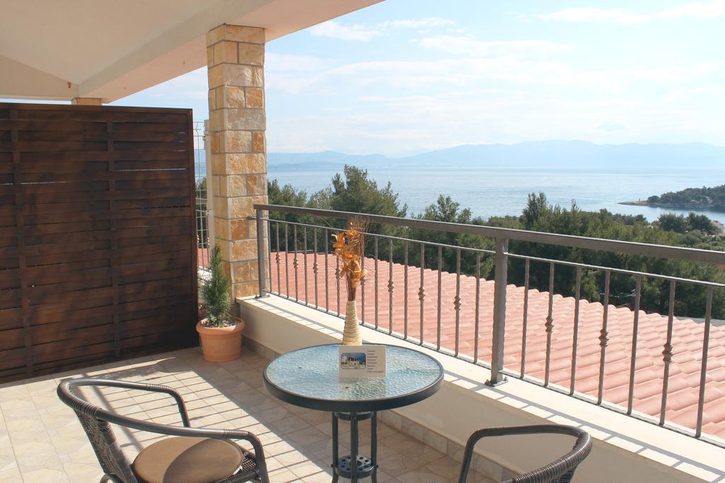 Apartments Kaic Rogač Exterior foto